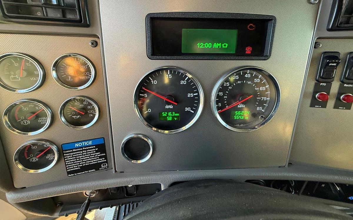 Used 2020 Kenworth T370