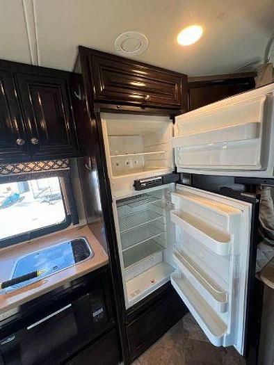 Used 2017 Thor Siesta 24SS