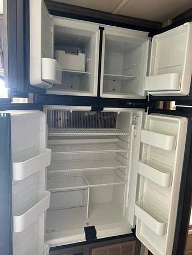 Used 2018 Winnebago Sightseer