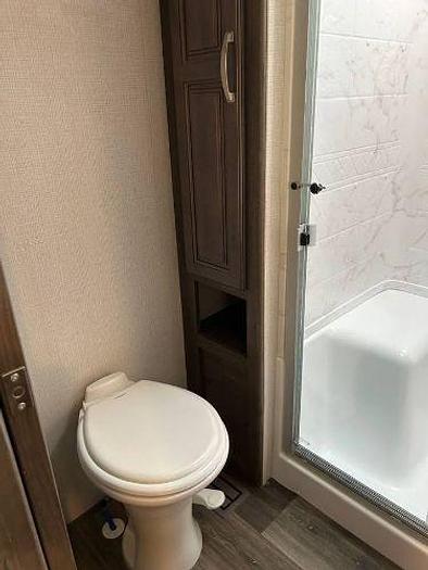 Used 2023 Rockwood Cougar Fifth Wheel