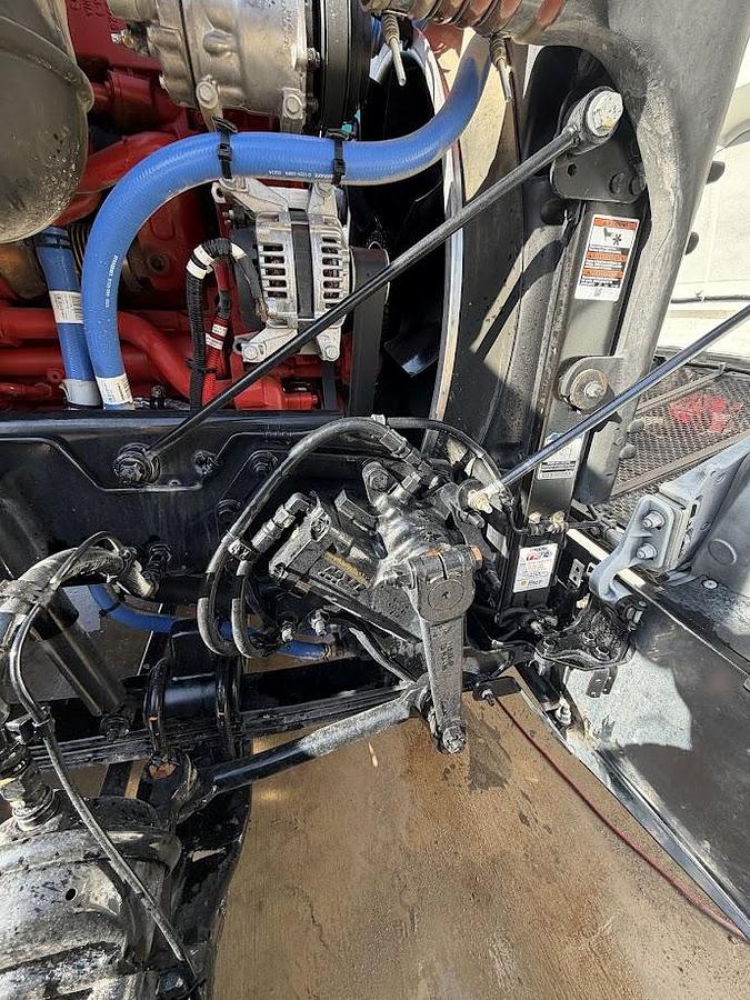 Used 2025 Peterbilt 567