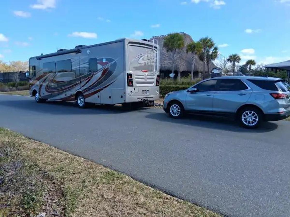 Used 2023 Fleetwood Bounder 35K