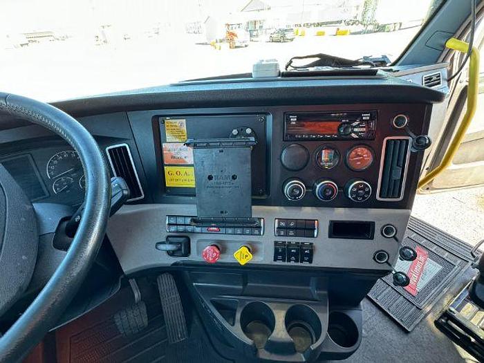 Used 2020 Freightliner CASCADIA 126