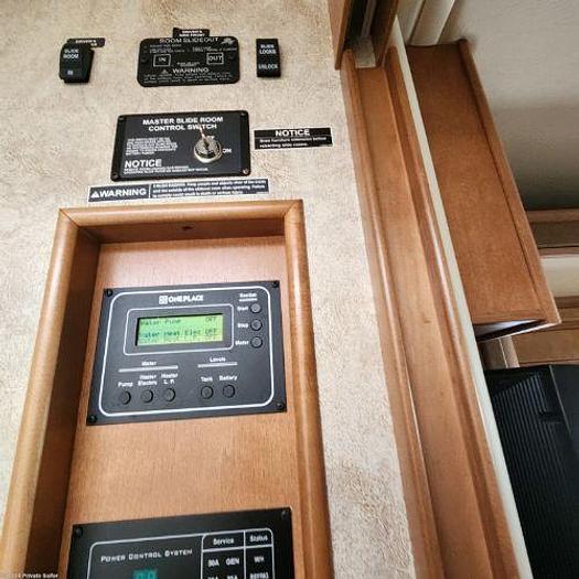 Used 2012 Winnebago SIGHTSEER 36V