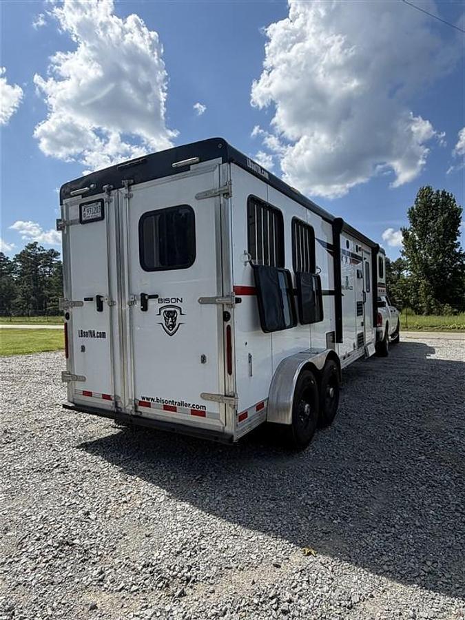 Used 2023 Bison Sv7208 2 Horse