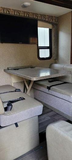 Used 2018 Fleetwood Flair LXE 30U