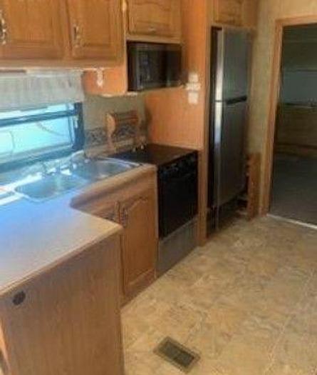 Used 2007 Forest River Cardinal 36RLE