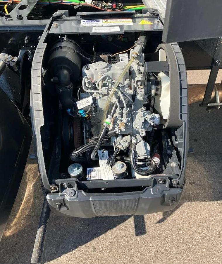 Used 2025 INTERNATIONAL LT Conventional Sleeper Semi