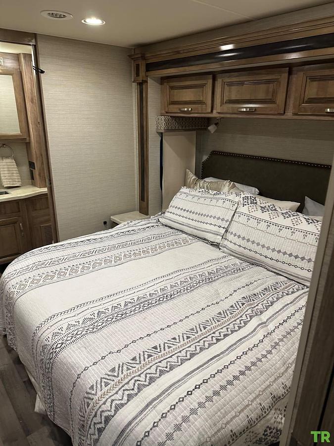 Used 2019 Jayco Precept Prestige 36B Class A Motorhome