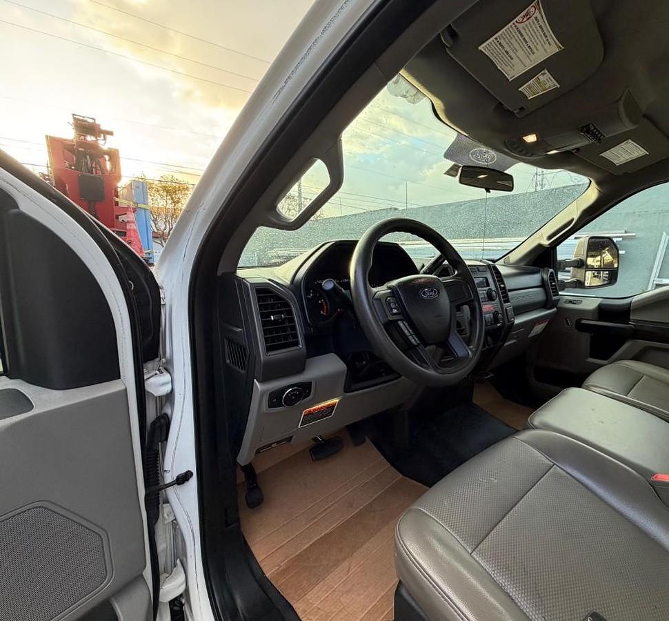 Used 2017 Ford F550 Chipper Dump Truck