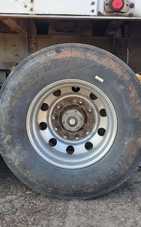 Used 2004 IMCO Idaho Live Floor