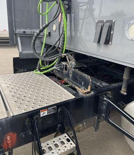 Used 2022 WESTERN STAR 5700XE