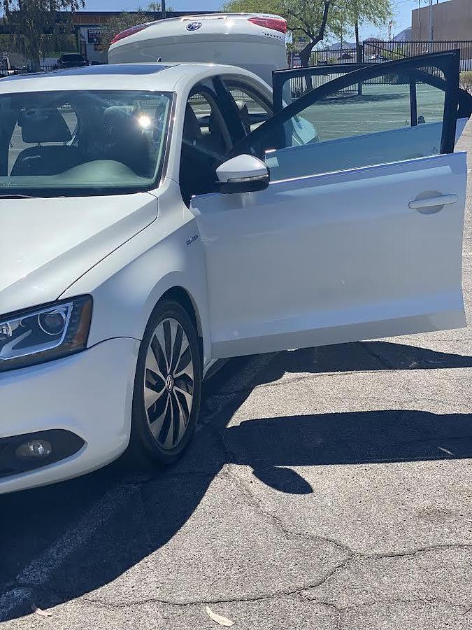 Used 2013 Volkswagen Jetta Hybrid SEL Premium