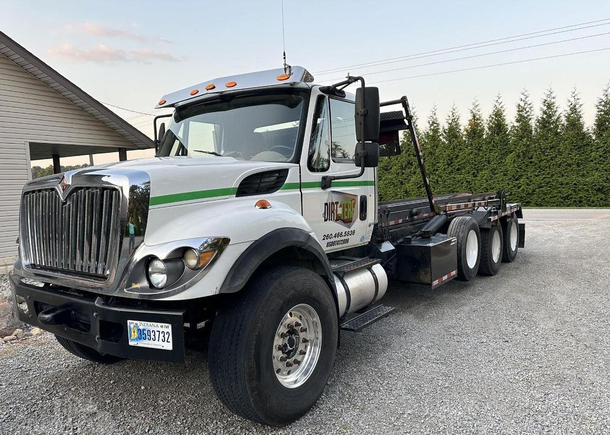 Used 2012 International Workstar 7400 Roll-Off