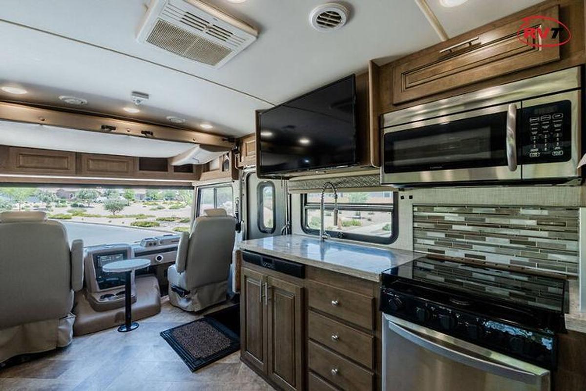 Used 2021 Forest River Georgetown 5 Series GT5 36B5