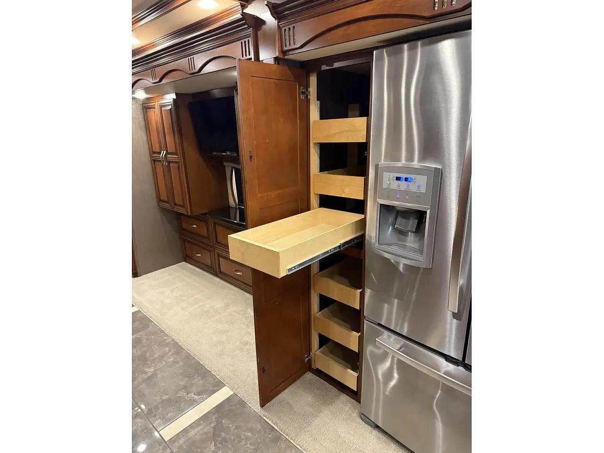 Used 2014 Newmar Mountain Aire 4369