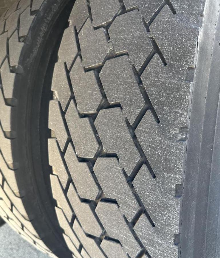 Used 2020 International MV Box Truck