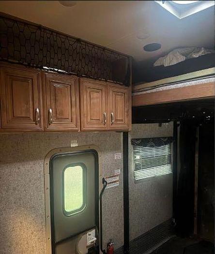Used 2018 Thor Motor Coach Outlaw 37BG