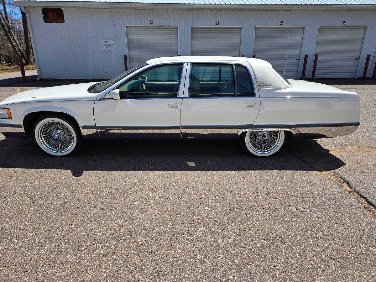 Used 1995 Cadillac Brougham