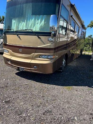 Used 2006 Monaco Camelot 42-DSQ