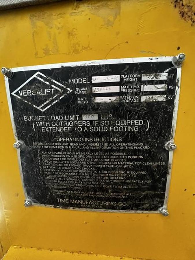 Used 1990 International Bucket Truck