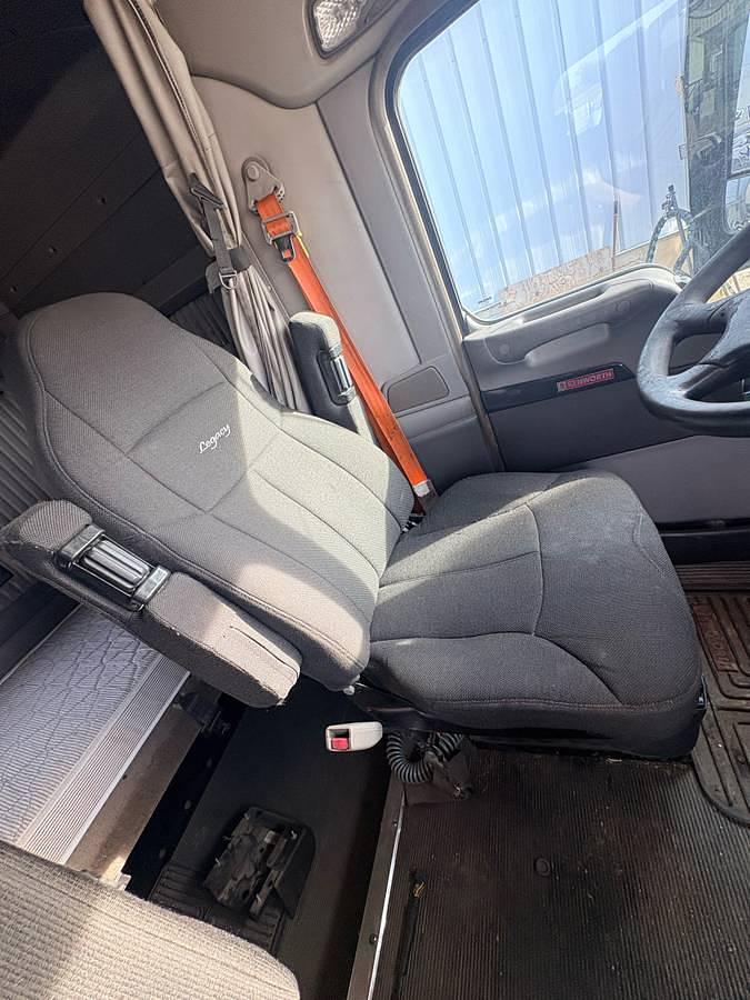 Used 2013 Kenworth T660