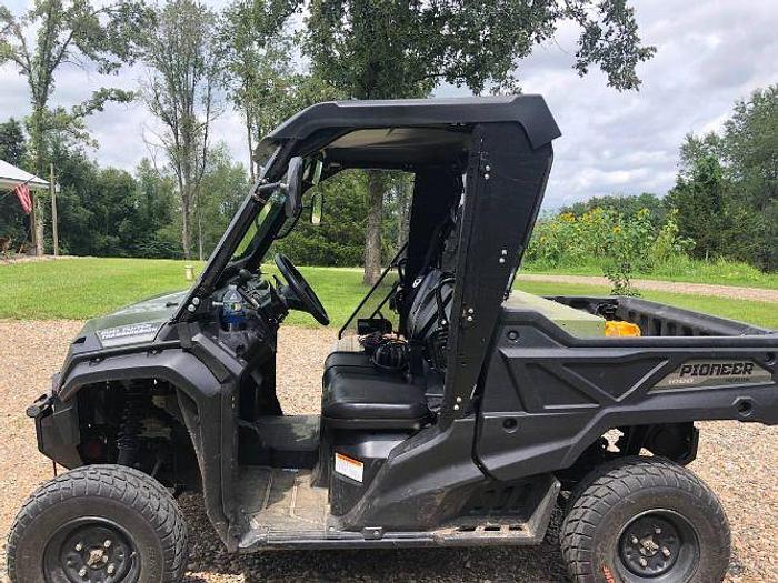 Used 2021 Honda Pioneer 1000 3