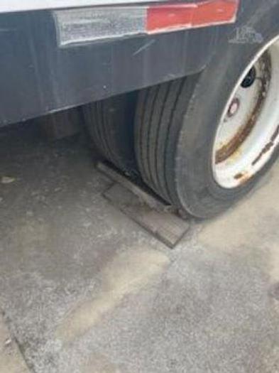 Used 1998 KENTUCKY Moving Van Trailer