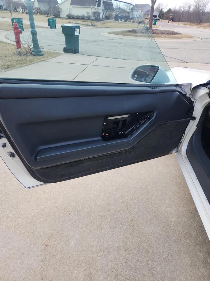 Used 1985 Chevrolet Corvette Coupe