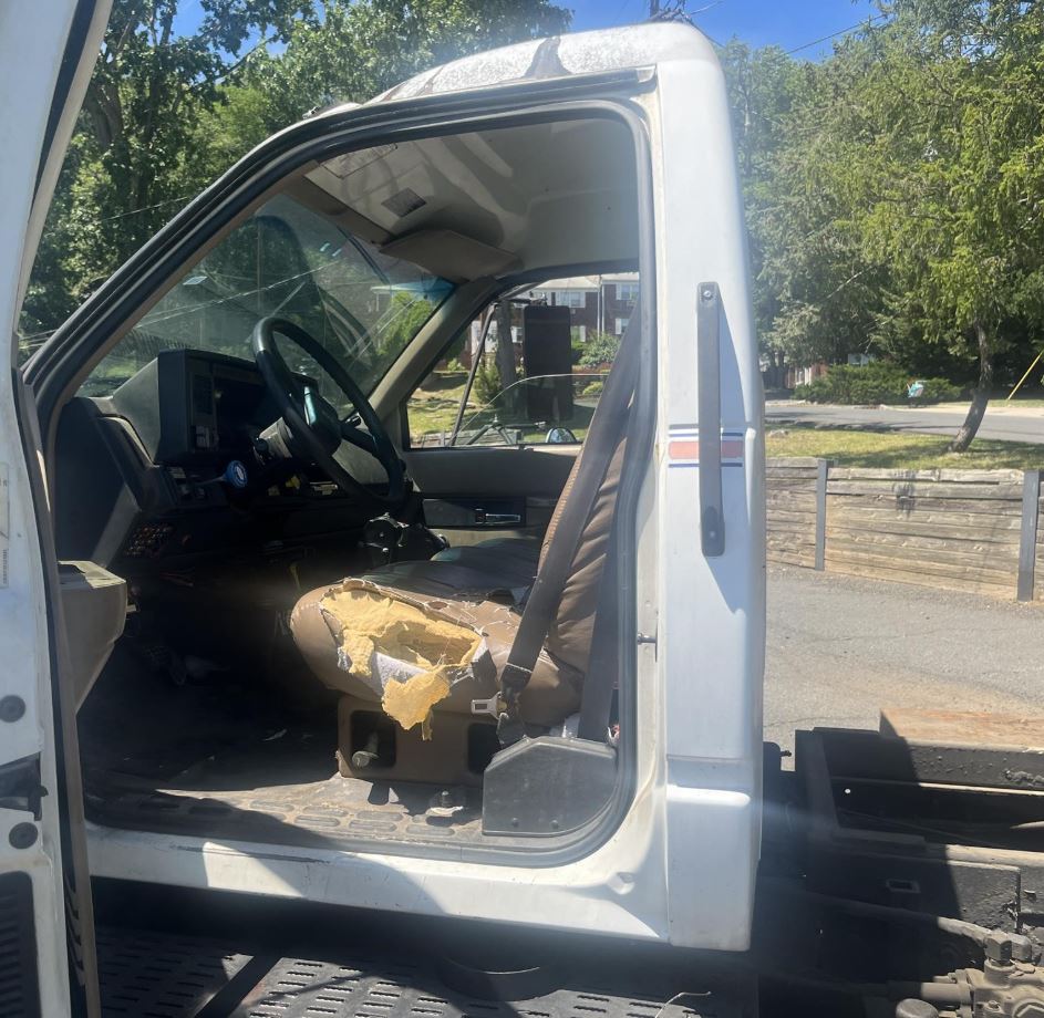 Used 2001 GMC TopKick C6500 Dump Truck