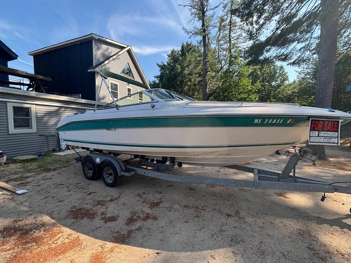 Used 1993 Sea Ray 240 Deck Boat