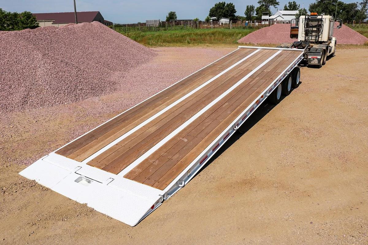 Used 2025 Trail King TK40RB Rollback Trailer