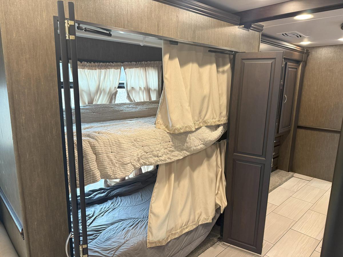 Used 2018 Forest River Berkshire XL 40C