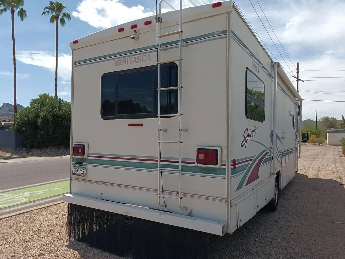 Used 2001 Winnebago Spirit Class C Motorhome