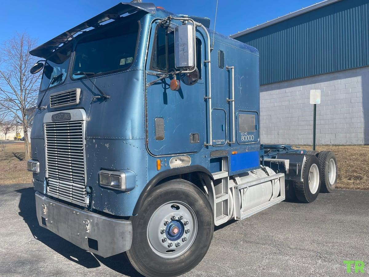 Used 1986 Freightliner Cabover