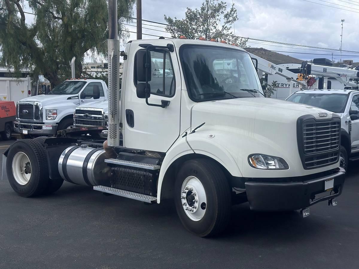 Used 2014 Freightliner M2 112 and 2010 Vanguard 48x102 4500# Holland with ETrac Trailer