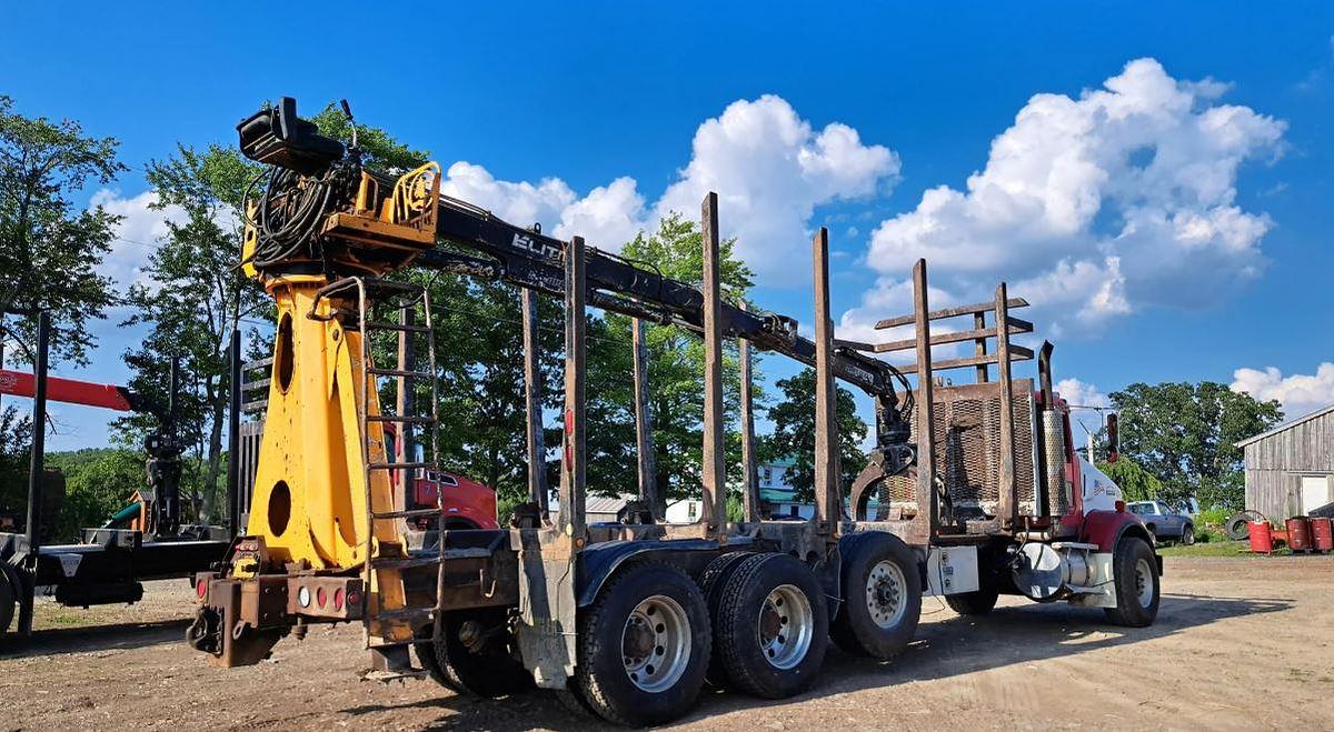 Used 2007 Kenworth T800 Logging Truck
