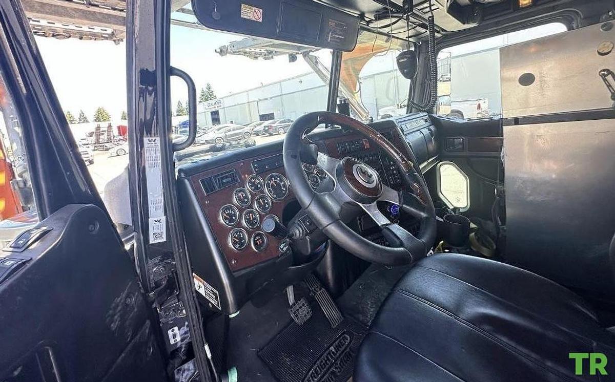 Used 2020 Western Star 4900 Car Hauler