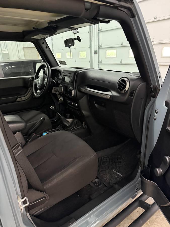 Used 2015 Jeep Wrangler Unlimited Sport 4WD