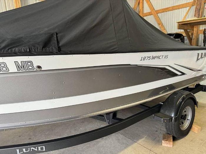 Used 2021 LUND Impact 1875 XS