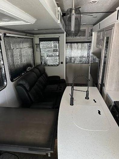 Used 2022 Keystone Montana High Country 331RL