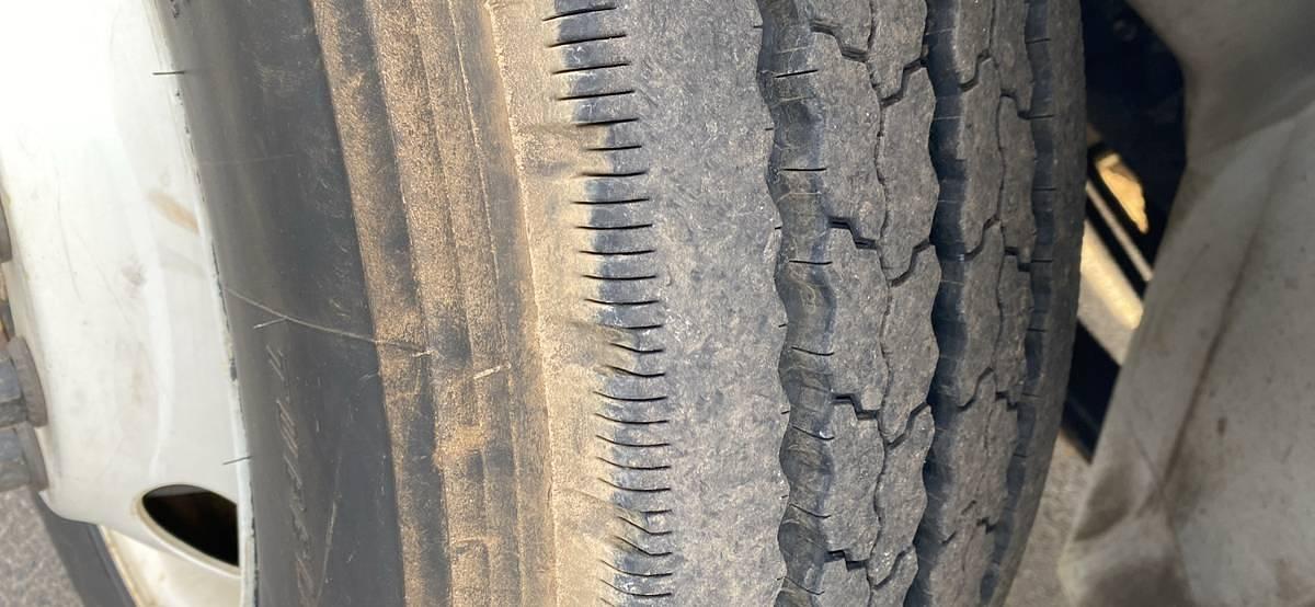 Used 2013 International DuraStar Bucket Truck