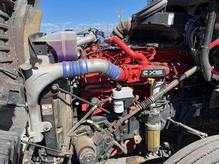 Used 2022 KENWORTH T880