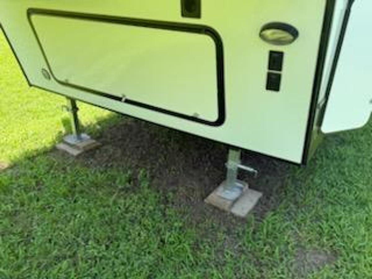 Used 2024 Keystone Cougar Sport 2400RE