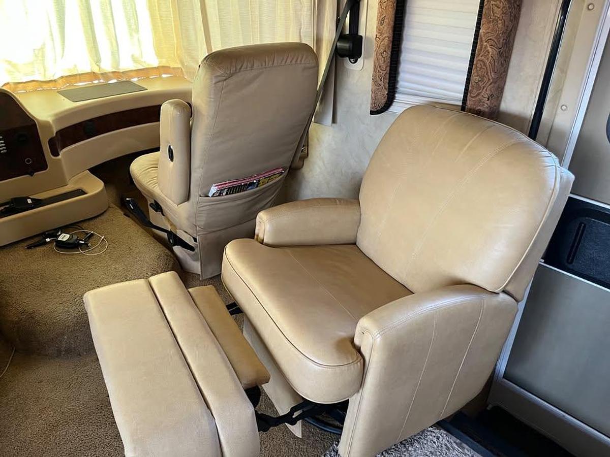 Used 2008 Holiday Rambler Motorhome