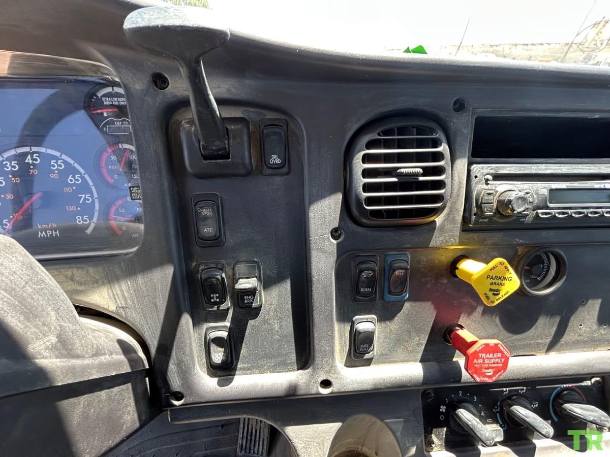 Used 2015 Freightliner 114SD Heavy Duty Commercial Truck