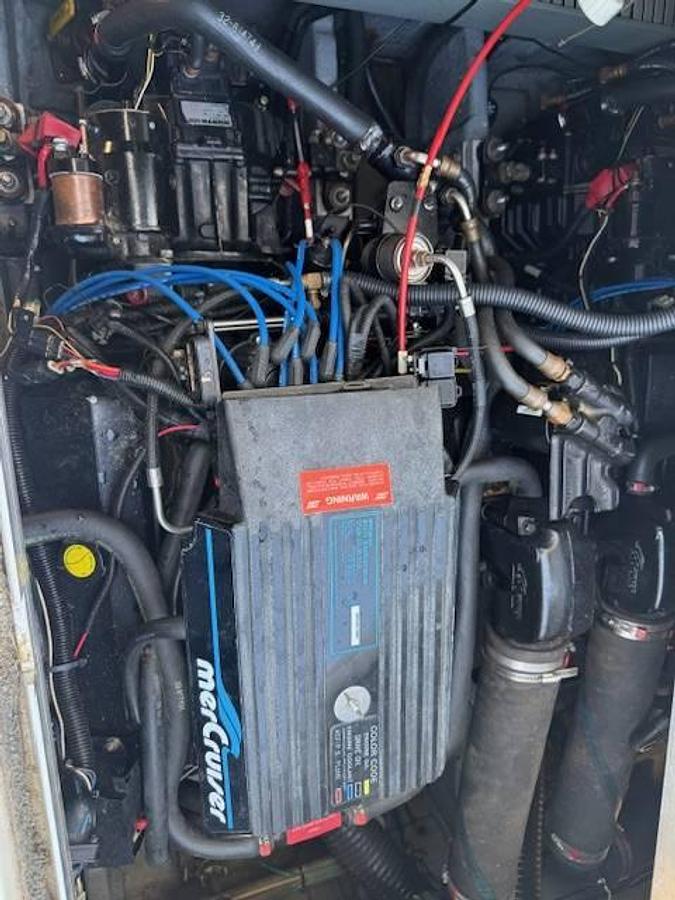 Used 1994 Sea Ray 370 Sundancer Powerboat