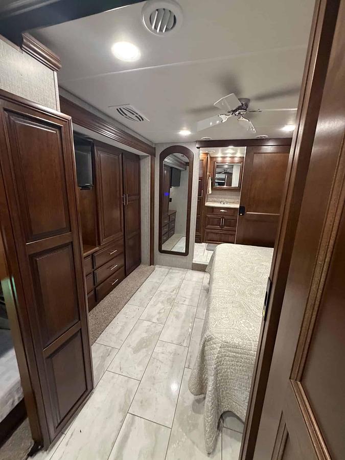 Used 2022 Forest River Berkshire 40F