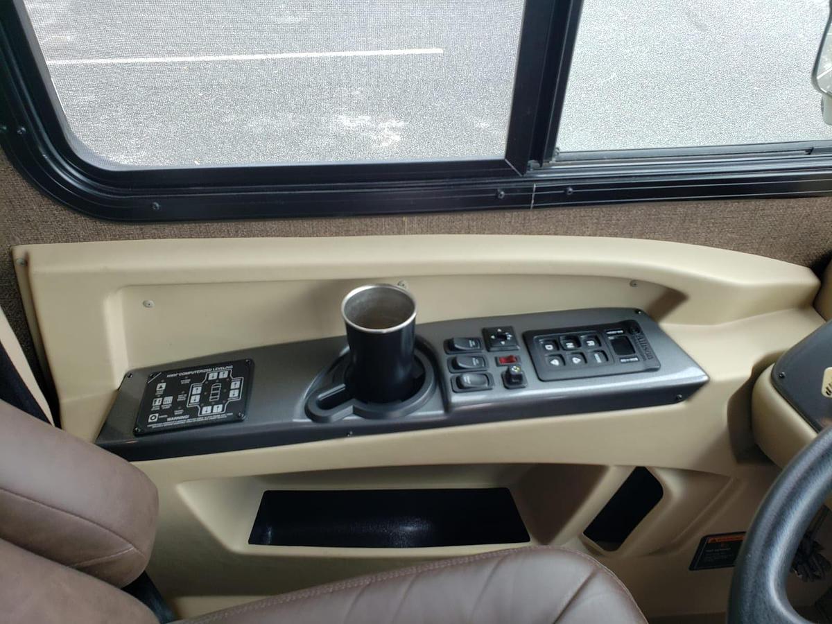 Used 2017 Tiffin Motorhomes Allegro Red 38QBA Class A Motorhome