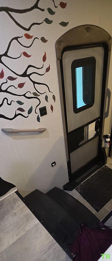Used 2020 Keystone Montana 3760FL Fifth Wheel